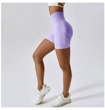 Seamless Scrunch Push Up Shorts - Contours & Enhances