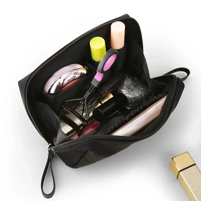 Luxe Cosmetics Holder - Travel with your essentials