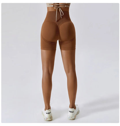 Seamless Scrunch Push Up Shorts - Contours & Enhances